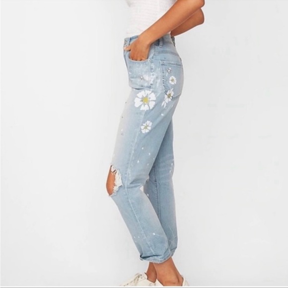 Express Boyfriend High Rise Jeans, Distressed and Embellished - Picture 1 of 6